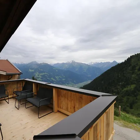 New On The Alm With Terrace And Balcony * Zellberg